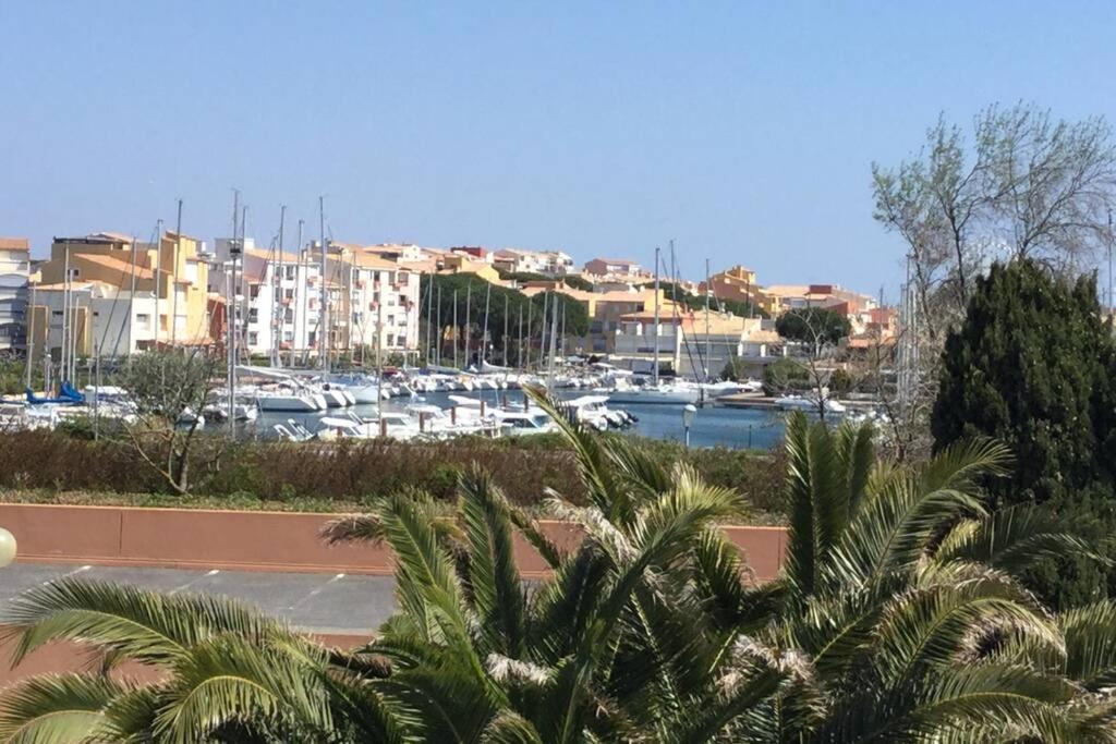 Studio Avec Climatisation Wifi Parking Piscine Agde Kültér fotó