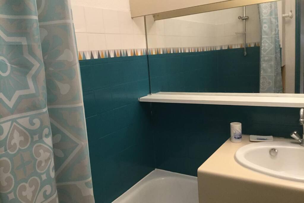 Studio Avec Climatisation Wifi Parking Piscine Agde Kültér fotó